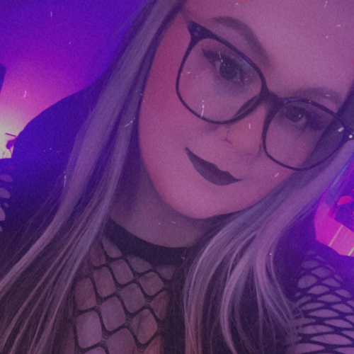 Avatar for lilpeeeweee's bio onLumia stream link page